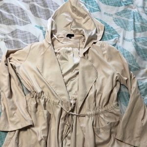 Lightweight jacket with tie waist